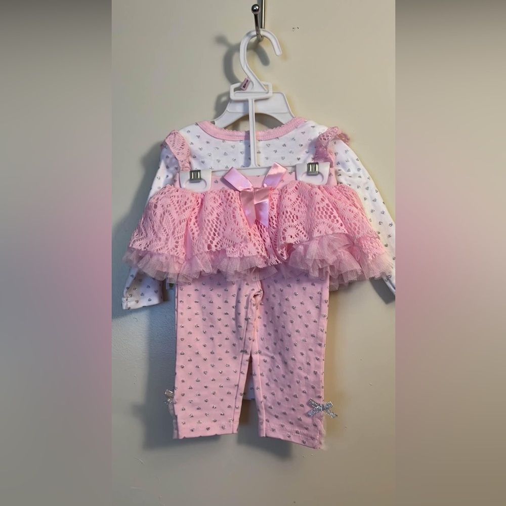 Girls 3/6 month outfit 🌸NWT🌸🌈